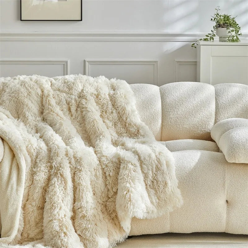 Indulge in Comfort with Our 2025 Double Mink Fleece Coral Fleece Blanket - Perfect for Cozy Evenings!