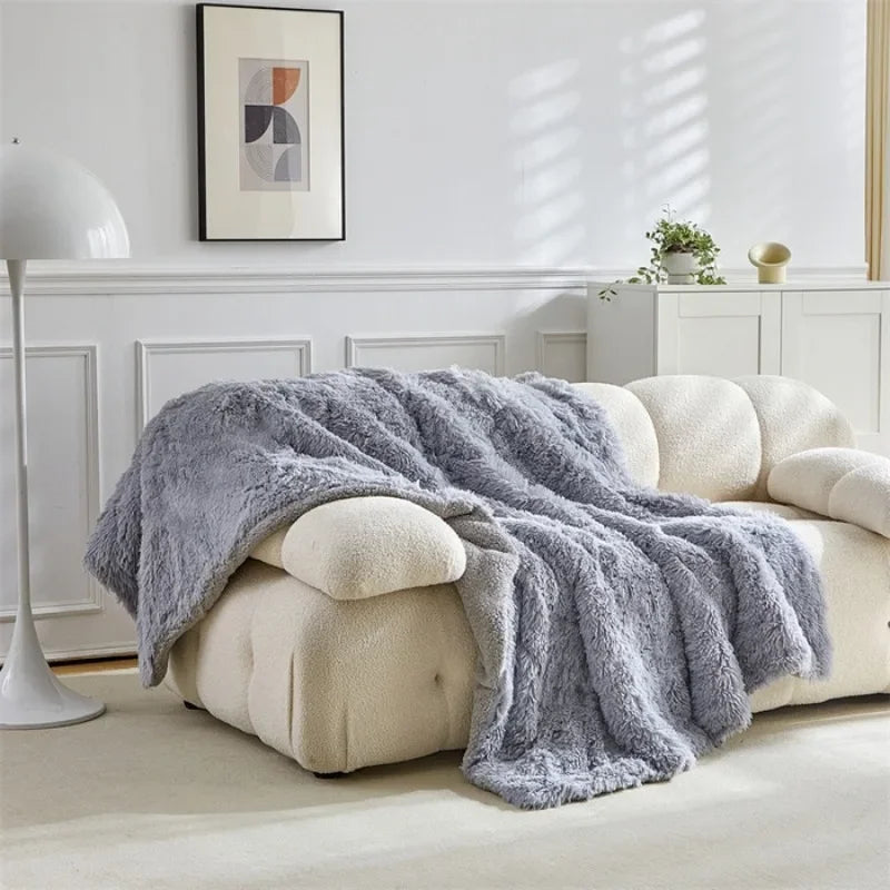 Indulge in Comfort with Our 2025 Double Mink Fleece Coral Fleece Blanket - Perfect for Cozy Evenings!